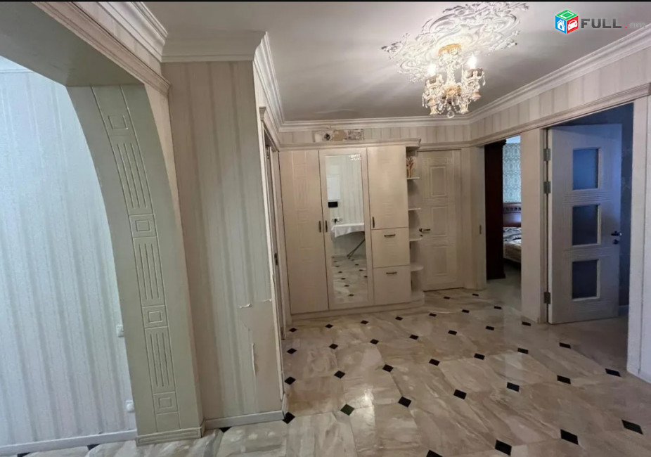 LA11751 Վարձով  3 սենյականոց բնակարան Լենինգրադյան փողոցում