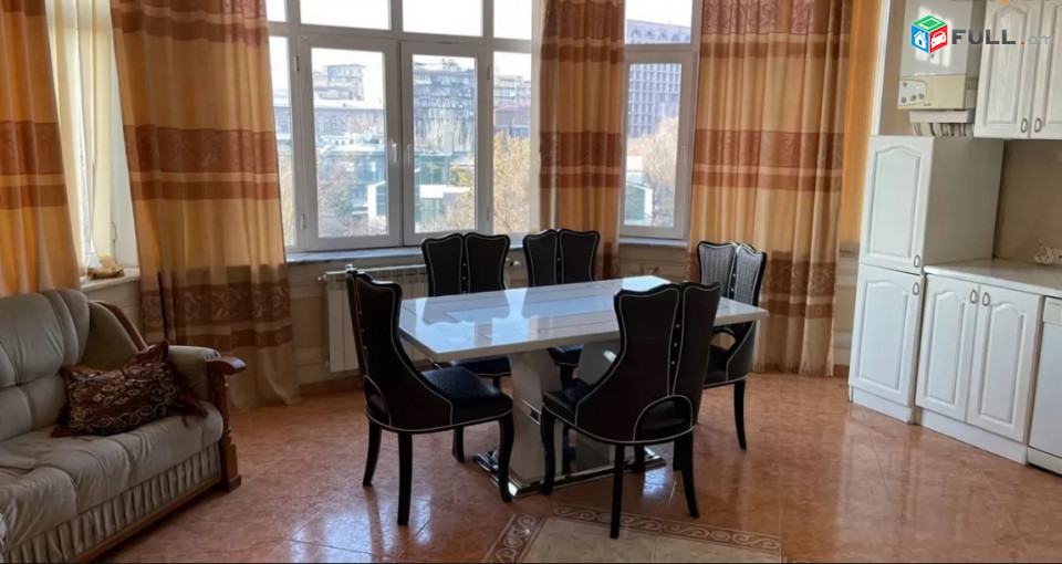  LA02808  Վարձով 3 սենյականոց բնակարան Ալեք Մանուկյանի փողոց , նորակառույց շենք