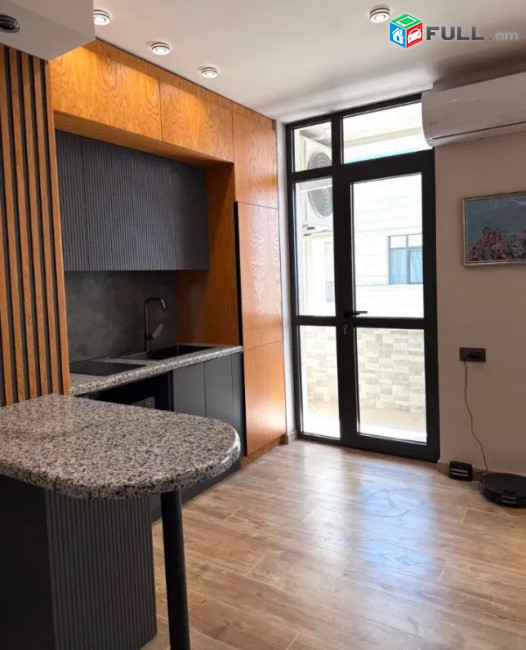 LA11830 Վարձով 3 սենյականոց բնակարան Արշակունյաց ,Բյուրեղ թաղամասում,նորակառույց շենքում 