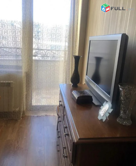 LA11411 Վաճառվում է 3 սենյականոց բնակարան Արամի փողոցում ,  նորակառույց շենքում