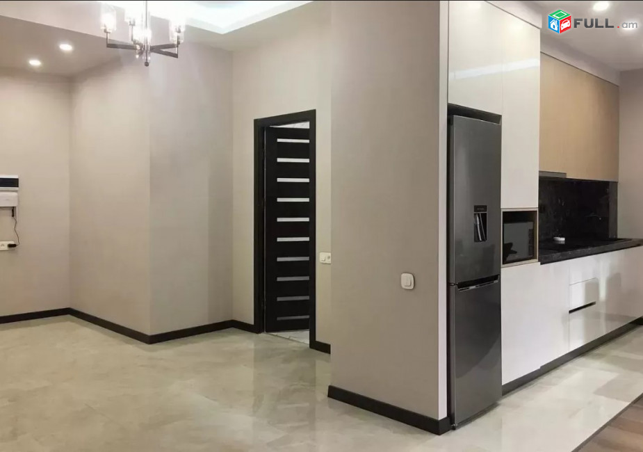 LA11778  Օրավարձով  3 սենյականոց բնակարան Ամիրյան փողոց , նորակառույց շենքում