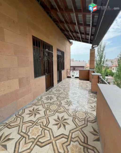 LA11840 Վարձով 8 սենյականոց 4 հարկանի քարե տուն Փիրումյանների փողոցում Դավթաշենում