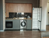 LA11851  Վարձով 3 սենյականոց բնակարան  Հայրիկ Մուրադյան փողոց , նորակառույց շենքում