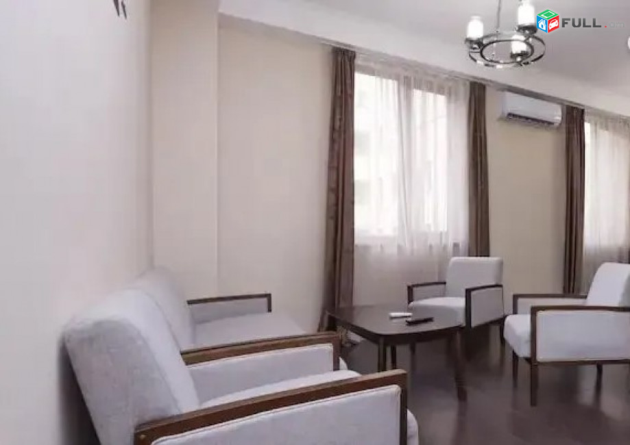 LA11857 Վաճառվում է 3 սենյականոց բնակարան Ամիրյան փողոց, նորակառույց շենքում 