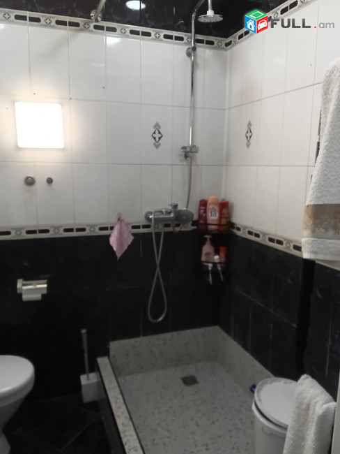 LA11853  Վարձով 2 սենյականոց բնակարան Կիևյան