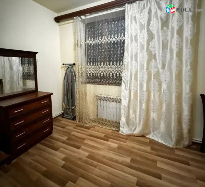LA11921  Վարձով 3 սենյականոց բնակարան  Վիկտոր Համբարձումյանի փողոց , նորակառույց շենքում
