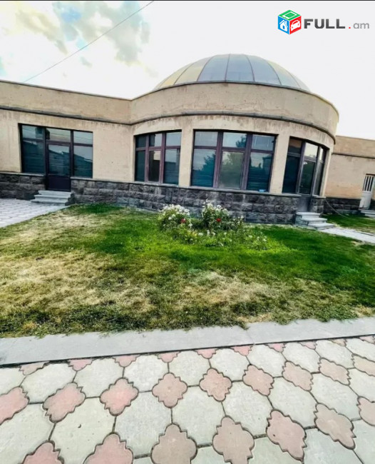 LA10067 Վարձով 5 սենյականոց 3 հարկանի առանձնատուն Ավանում, Առինջ թաղամասում