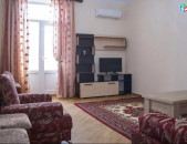 LA00432 Վարձով 2 սենյականոց բնակարան Բագրատունյաց պողոտայում
