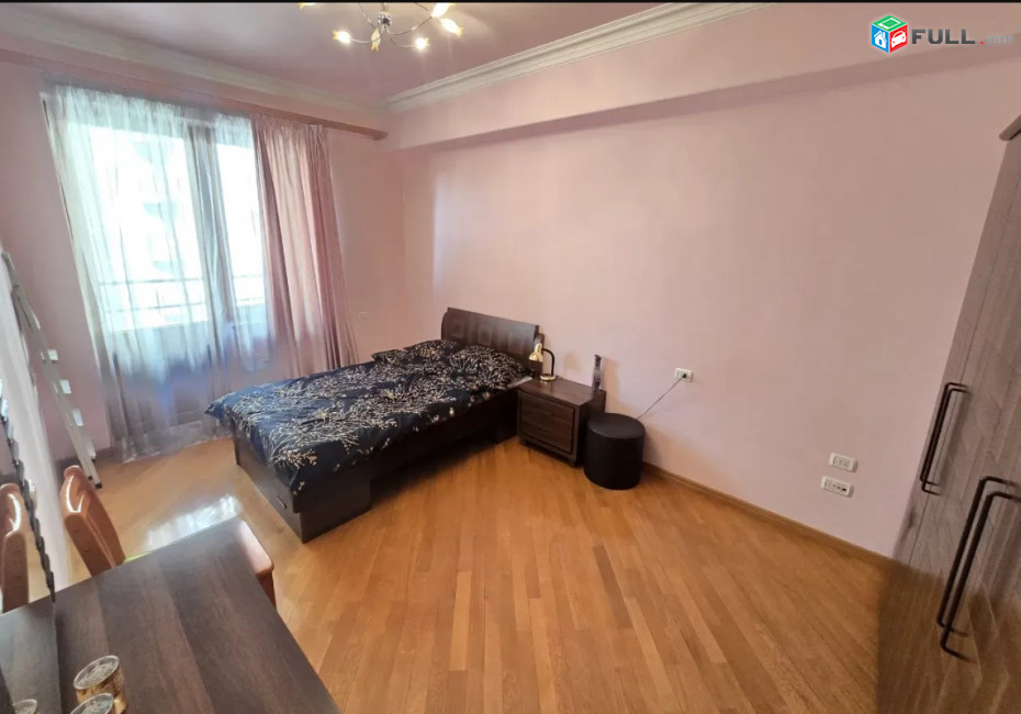 LA01454 Վարձով 3 սենյականոց բնակարան նորակառույց շենքում Հյուսիսային պողոտայում