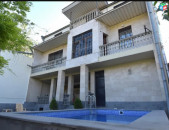 LA07975  Օրավարձով  6 սենյականոց 3  հարկանի քարե տուն Օստրովսկու փողոց , Մետաքս