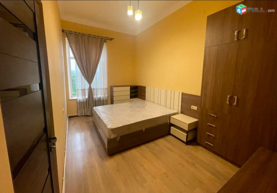 LA12045 Վարձով  2 սենյականոց բնակարան Լեոյի փողոց ,  Փակ Շուկայի հարևանությամբ
