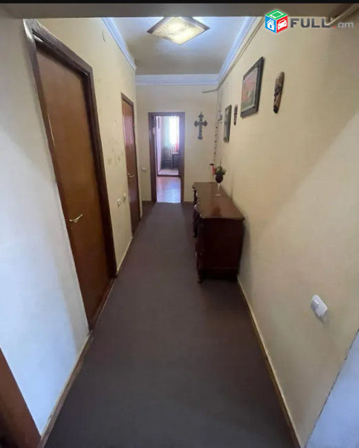 LA12088 Վարձով 2 սենյականոց բնակարան Մարգարյան փողոցի 2-րդ նրբանցքում