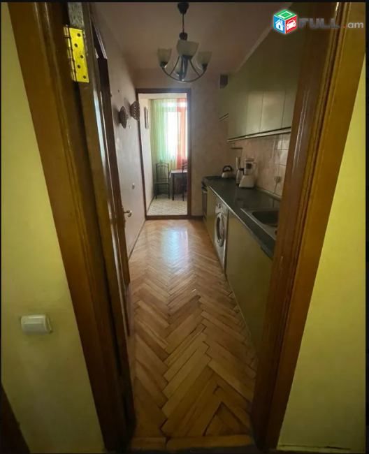 LA12088 Վարձով 2 սենյականոց բնակարան Մարգարյան փողոցի 2-րդ նրբանցքում