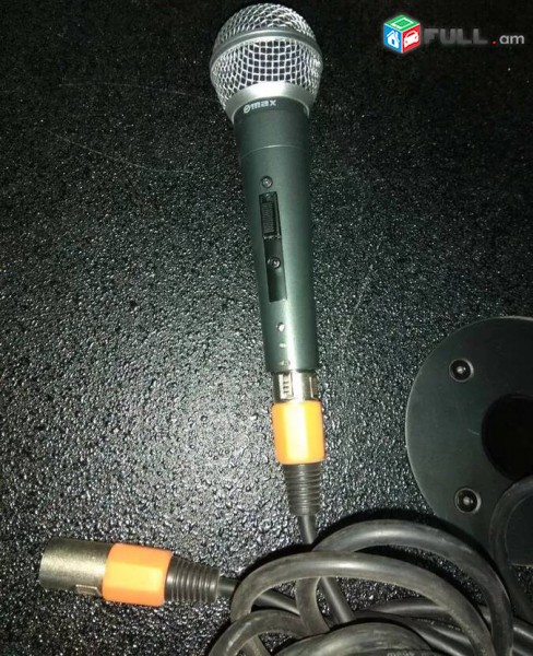 Trvum e vardzov shnurov kabelov mikrafon mikrofon