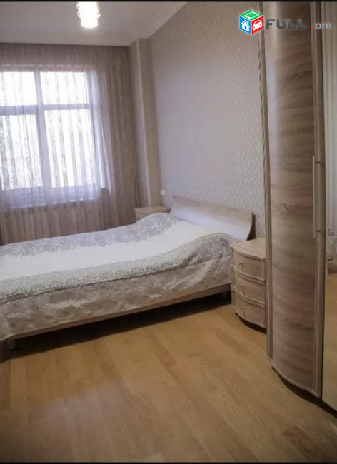 AK2406    բնակարան նորակառույց շենքում Վահրամ Փափազյան փողոցում, 70 ք.մ., 2 սանհանգույց