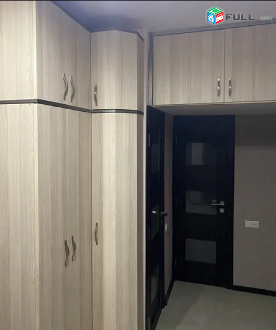 AK2428   բնակարան Առնո Բաբաջանյան փողոցում,3 սենյականոց