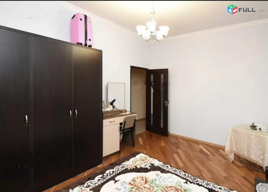 AK2448    բնակարան նորակառույց շենքում Պարույր Սևակի փողոցում,, 4 սենյականոց