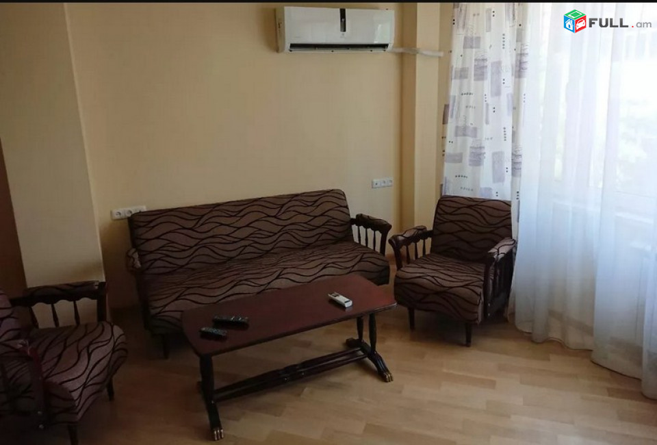 AK2568   բնակարան Մեսրոպ Մաշտոցի պողոտայում, 3 սենյականոց 