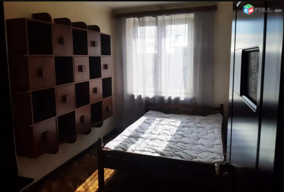 AK2627  բնակարան Վրացական փողոցում, 3 սենյականոց
