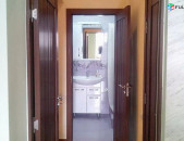 AK2653  բնակարան Պարոնյան փողոցում , 3 սենյականոց, 2 սանհանգույց