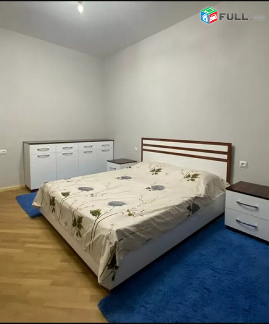 AK2685  բնակարան նորակառույց շենքում Եկմալյան փողոցում, 3 սենյականոց 