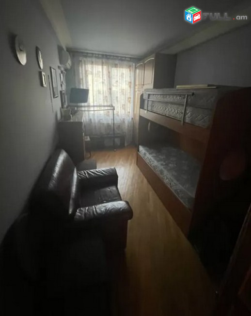 AK2914    բնակարան Վարդանանց փողոցում , 3 սենյականոց