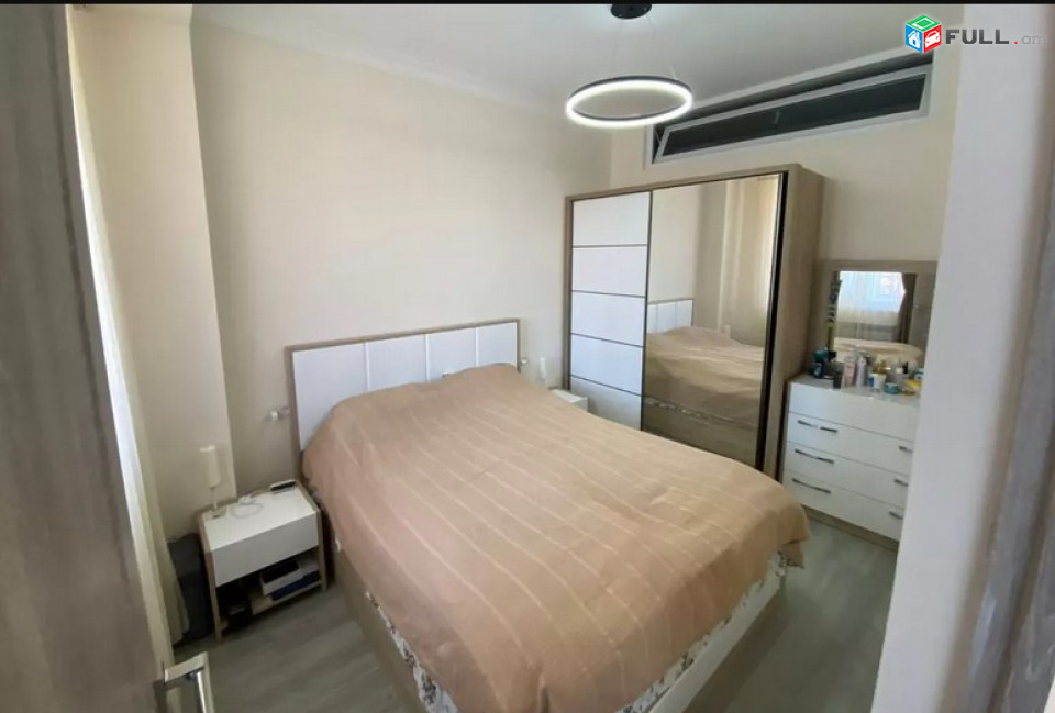 AK4346  բնակարան նորակառույց շենքում Սերո Խանզադյան փողոցում,3 սենյականոց