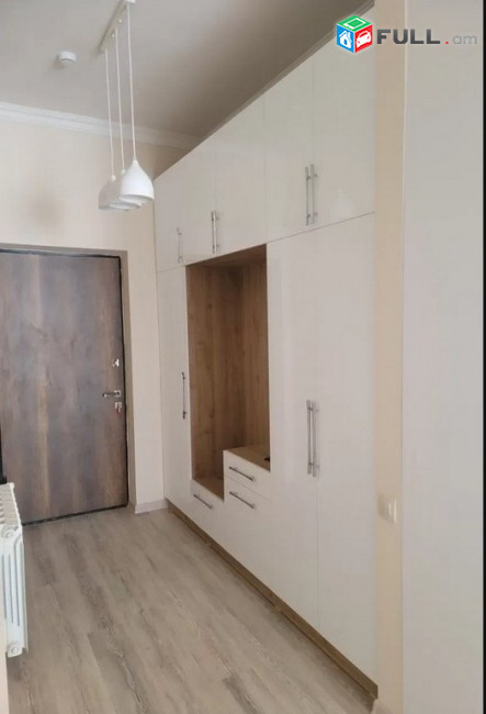 AK4717 Վարձով 2 սենյականոց բնակարան   նորակառույց շենքում Արամ Խաչատրյանի փողոցում