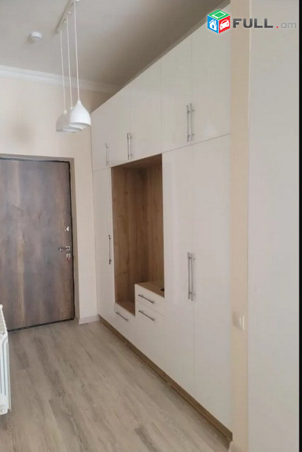 AK4717 Վարձով 2 սենյականոց բնակարան   նորակառույց շենքում Արամ Խաչատրյանի փողոցում