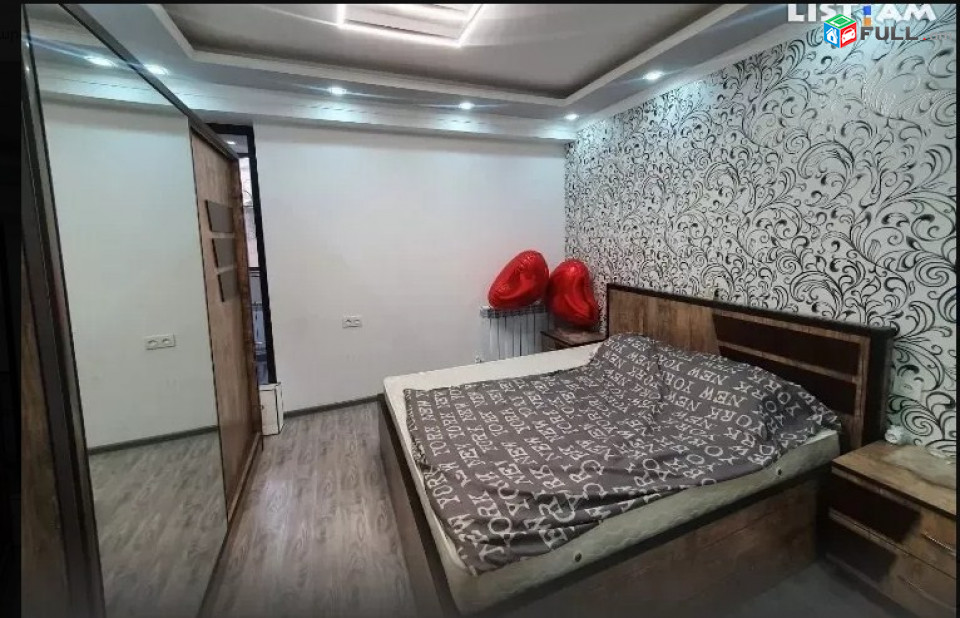AK4856   Վարձով 4 սենյականոց բնակարան շենքում  Խորենացու փողոցում