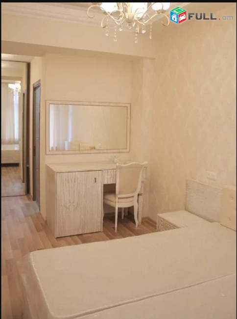 AK5021  Ընդարձակ 6 սենյականոց բնակարան նորակառույց շենքում Ղազար Փարպեցու փողոցում