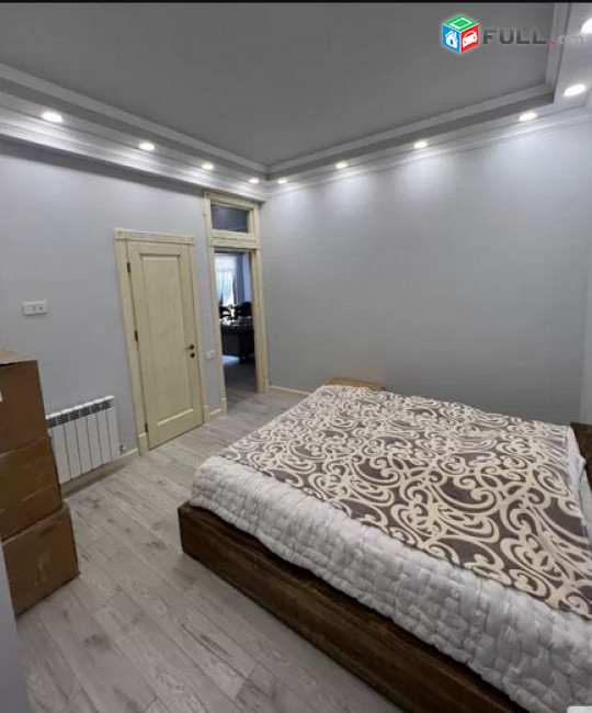 AK5035   Ընդարձակ 3 սենյականոց բնակարան նորակառույց շենքում   Արամի փողոցում