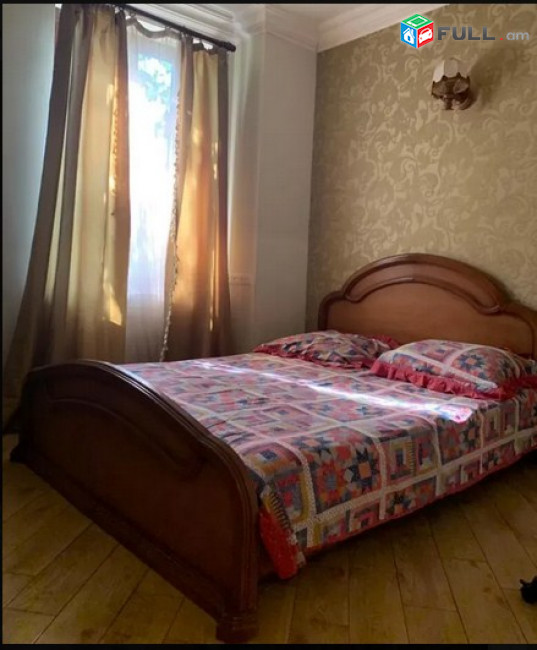 AK5072  Վարձով 2 սենյականոց բնակարան  Եղիշե Չարենցի փողոցում,