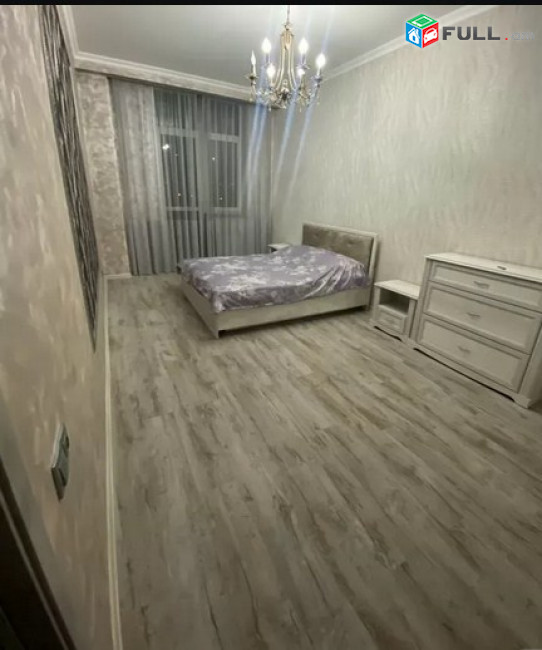AK6098  Վարձով 3 սենյականոց բնակարան նորակառույց շենքում  Ռոստոմի փողոցում