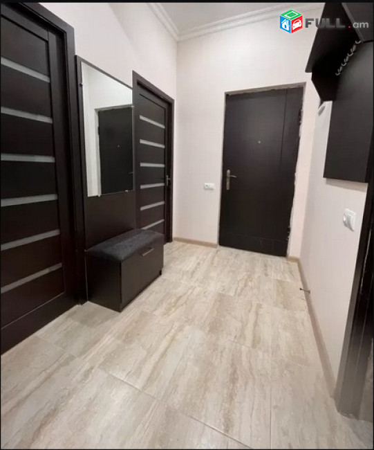 AK7020  Վարձով 3 սենյականոց բնակարան նորակառույց շենքում  Նիկողայոս Ադոնցի փողոցում