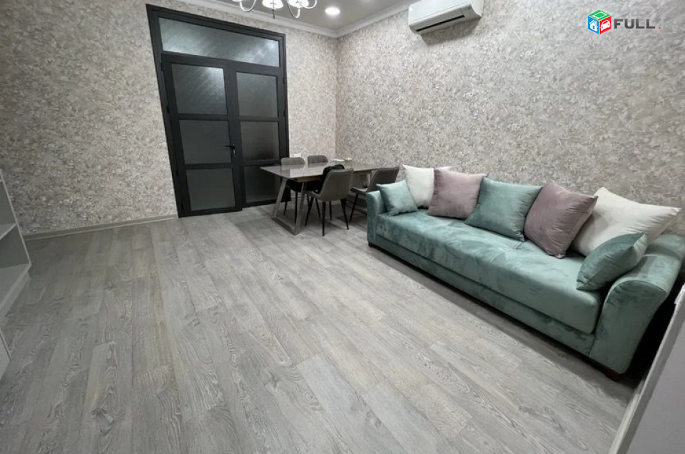 AK9013  Վարձով 3 սենյականոց բնակարան  Եղիշե Չարենցի փողոցում