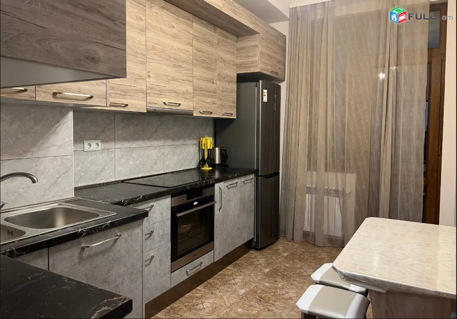AK10246  Վարձով 3 սենյականոց բնակարան նորակառույց շենքում  Նիկողայոս Ադոնցի փողոցում