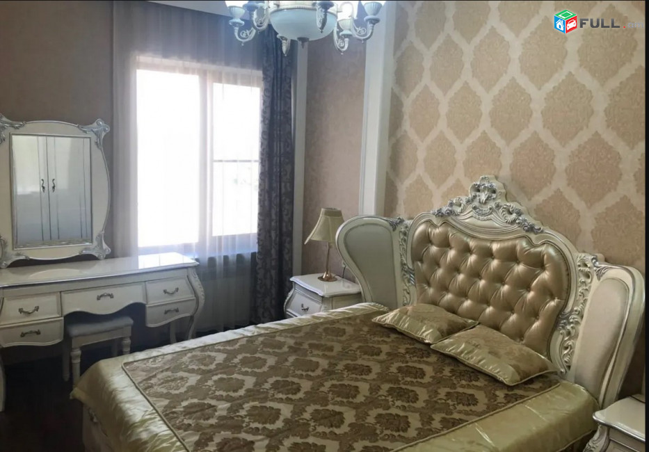 AK10365 Վարձով 3 սենյականոց բնակարան   Քաջազնունի փողոցում