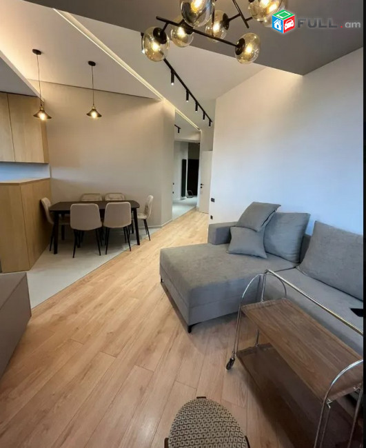 AK10370   Վարձով 4 սենյականոց բնակարան նորակառույց շենքում Հովսեփ Արղության փողոցում