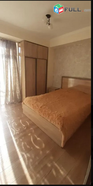 AK10388  Վարձով 3 սենյականոց բնակարան Կոմիտասի պողոտայում