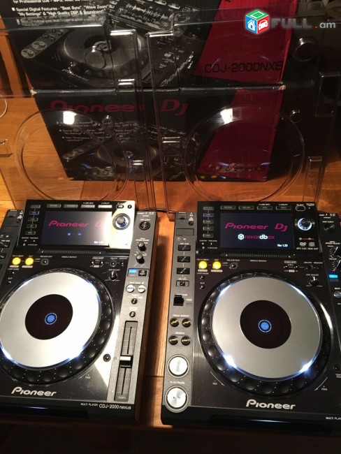 Pioneer CDJ 2000, Pioneer DJM-S9 Mixer, Denon DJ X1800 Prime Mixer