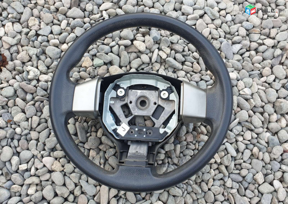NISSAn tida ruyl