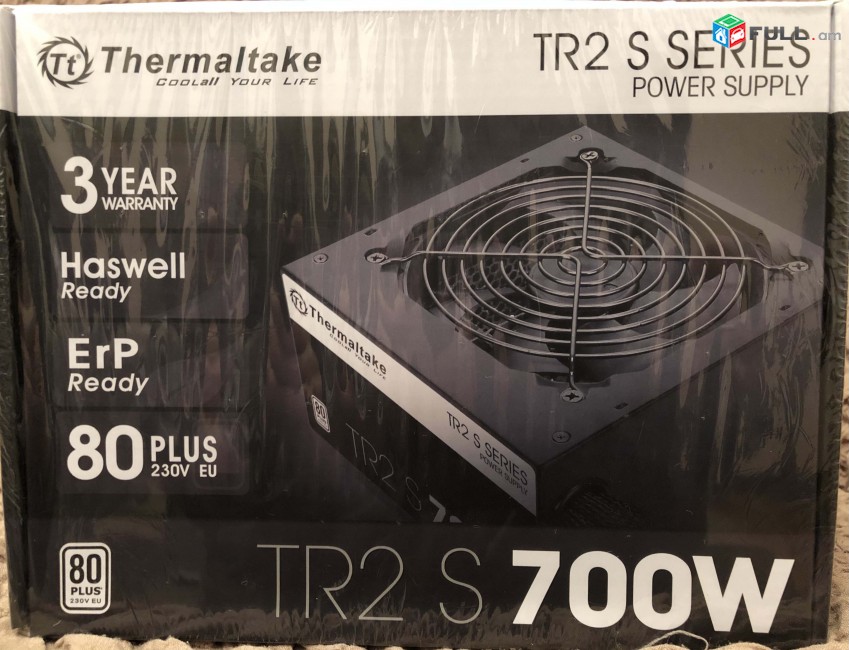 Thermaltake TR2 S 700W սնուցման աղբյուր