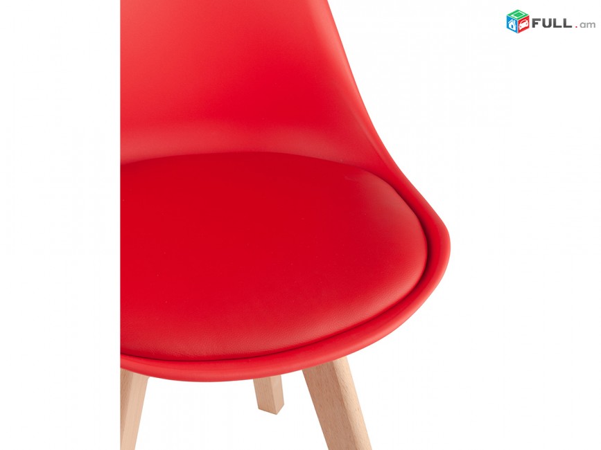 Աթոռ լոֆթ կարմիր փափուկ նստատեղով խոհանոցի համար, стул лофт с мягким сидением