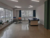 Կոդ KM882  Գրասենյակային տարածք Տիգրան Պետրոսյանի փողոցում Դավիթաշենում, 285 ք.մ.
