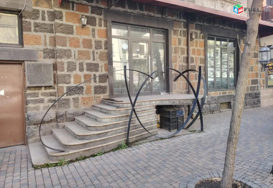 Կոդ KM81458  Պուշկին կոմերցիոն տարածք 190 քմ,