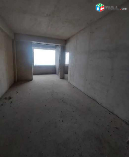 3 սենյականոց բնակարան նորակառույց շենքում Անաստաս Միկոյանի փողոցում, 74 ք.մ., բարձր առաստաղներ