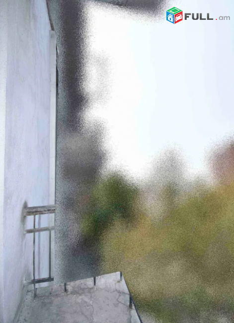 Վաճառվում է բնակարան Կենտրոն վարչական շրջանում  Մաշտոցի պողոտա Խորենացի խաչմերուկ Ստալինյան նախագիծ