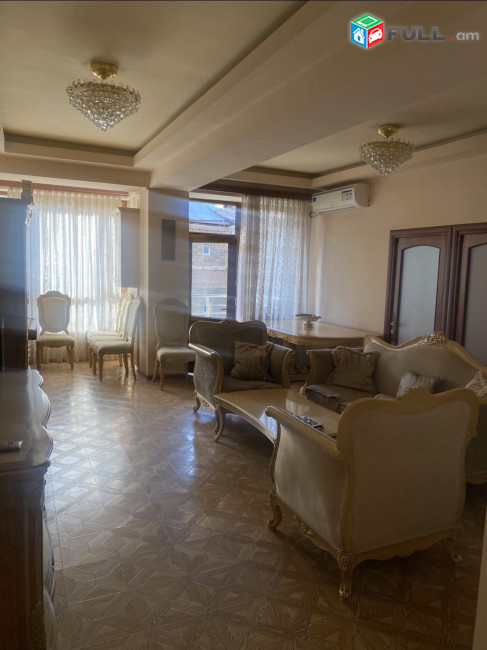 4 սենյականոց բնակարան նորակառույց շենքում Մաշտոց պողոտայում