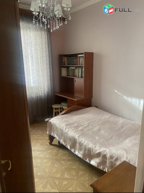 4 սենյականոց բնակարան նորակառույց շենքում Մաշտոց պողոտայում